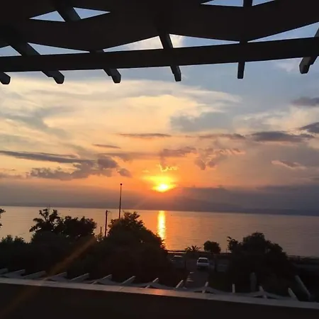 Apartment Blue Horizon Studios